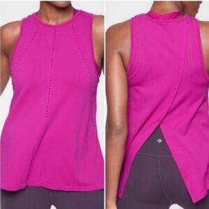 Athleta Fuchsia Crossover Back Athletic Tank Top Womens XS Breathable Yoga Gym